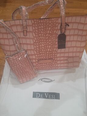 Pink Croc-Embossed Tote with Matching Card Pouch